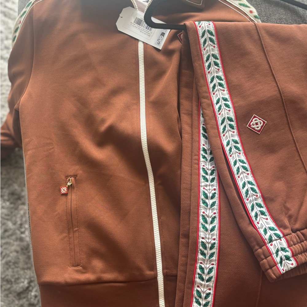 Elegant Brown Track Jacket with Embroidered Detail